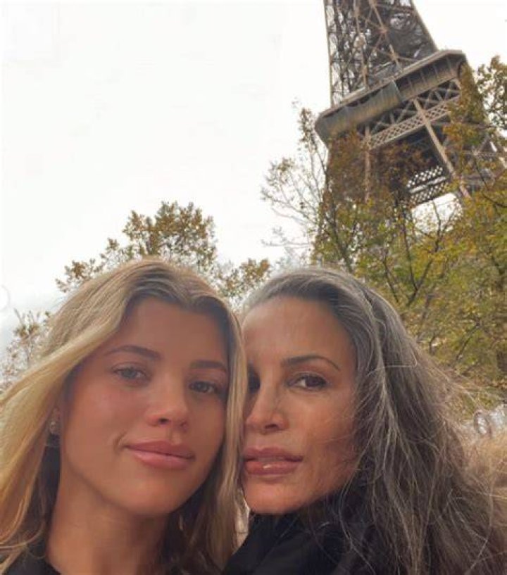 Sofia Richie with mom